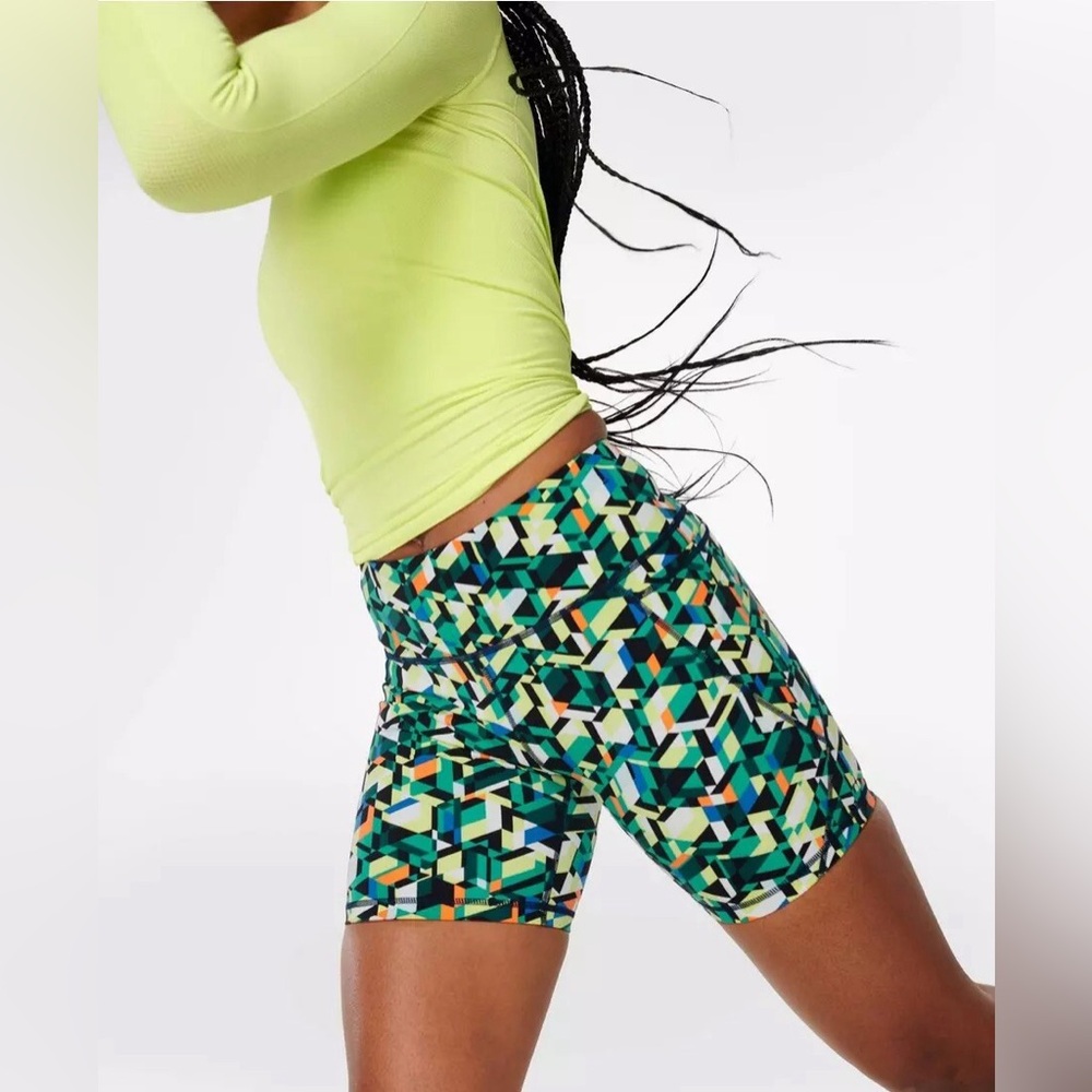 Sweaty Betty Green Geometric Maze Power Bike Short 9” S